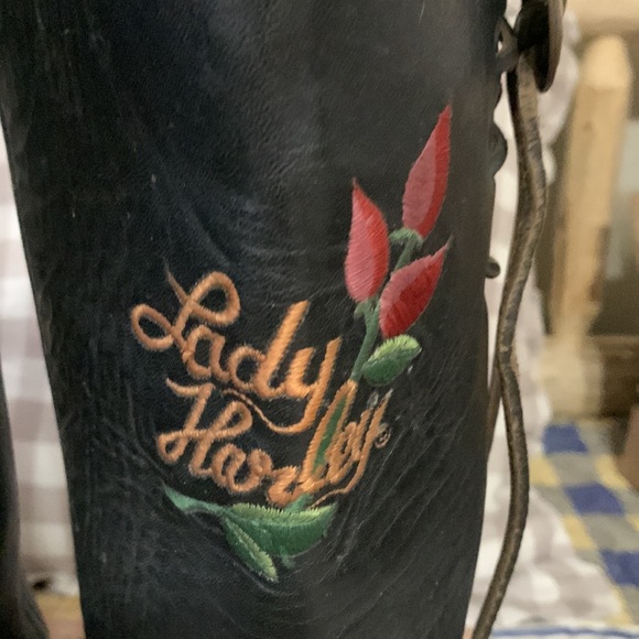 Vintage Lady Harley Boots - Picture 2 of 8